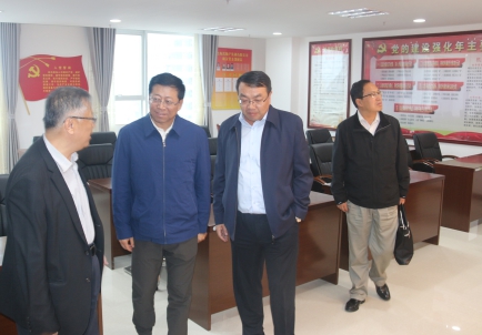 青海省副省長(zhǎng)、省國資委黨委書記、主任王黎明，蒞臨省物產(chǎn)集團(tuán)調(diào)研指導(dǎo)工作