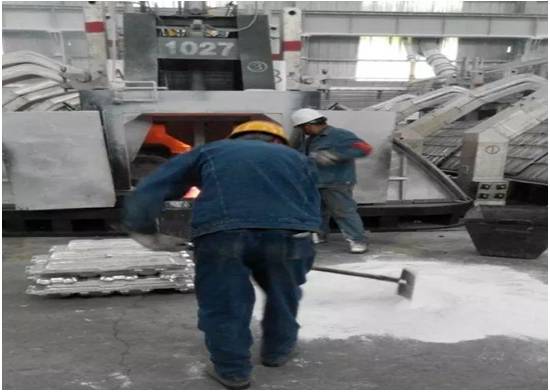 加強(qiáng)法治觀念、保障安全生產(chǎn)  嚴(yán)抓細(xì)管助推電解鋁安全生產(chǎn)新局面