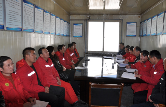 平安春節(jié)、安全先行